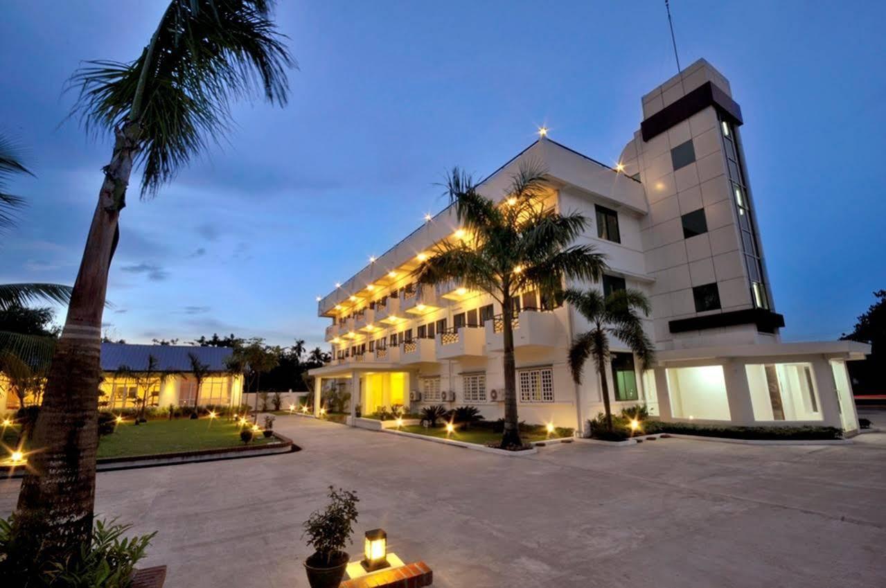 Royal Golden View Hotel Rangún Exteriér fotografie
